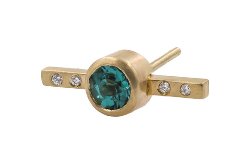 Bezel Bar Stud - Yellow Gold